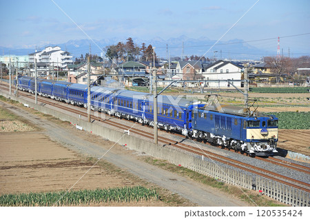 Takasaki Line Okabe-Fukaya JR East EF64-1052 (Nagaoka) + 24 series (Oku) Akebono 120535424