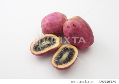 Image of the fruit of the mube tree 120536329