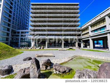 被指定為國家重要文化財產的香川縣政府大樓（香川縣高松市） 120536615