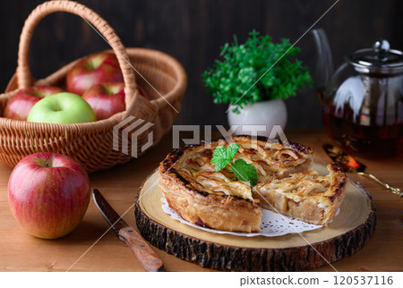 Apple pie (dark background) 120537116