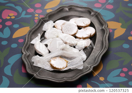 Polvoron, a traditional Spanish dessert Polvoron, a traditional Spanish dessert 120537325