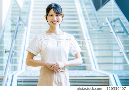 Esthetician Photography cooperation "LINK FOREST" 120539407