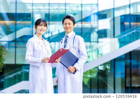 Men's and women's medical team Photography cooperation "LINK FOREST" Men's and women's medical team Photography cooperation "LINK FOREST" 120539438