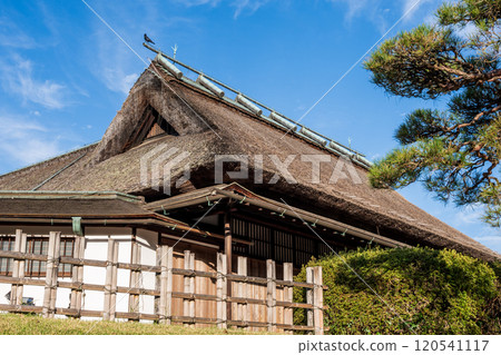 日本岡山縣岡山市古老而美麗的建築 日本岡山縣岡山市古老而美麗的建築 120541117