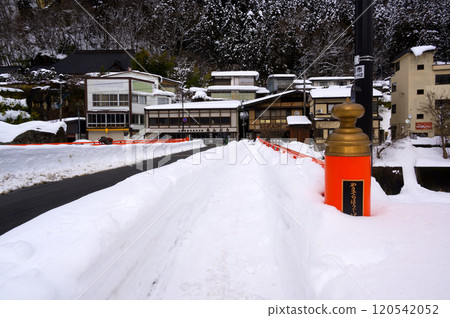 山寺寶樹橋被雪掩埋 120542052