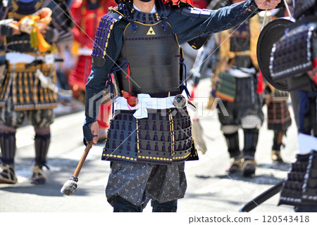 Kanto, Odawara Hojo Godai Festival (Hojo Godai Festival), warrior procession from the Warring States period, samurai holding drums, Odawara City, Kanagawa Prefecture (1) Kanto, Odawara Hojo Godai Festival (Hojo Godai Festival), warrior procession from the Warring States period, samurai holding drums, Odawara City, Kanagawa Prefecture (1) 120543418