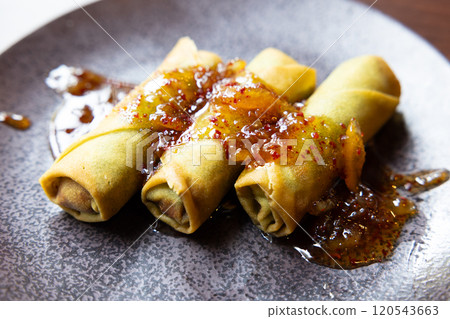 Delicious vegetable spring rolls 120543663