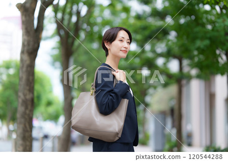 女商人 女商人 120544288