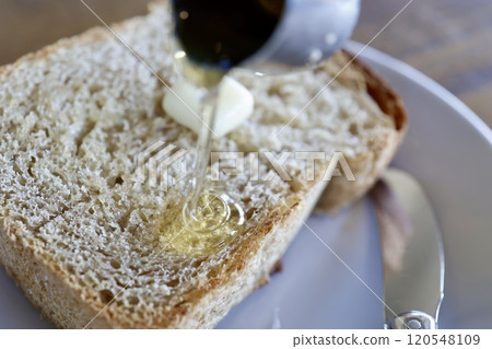 蜂蜜奶油吐司 蜂蜜奶油吐司 120548109