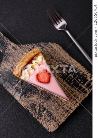 Sweet cheesecake with mascarpone or Philadelphia cheese, jelly and strawberries 120550414