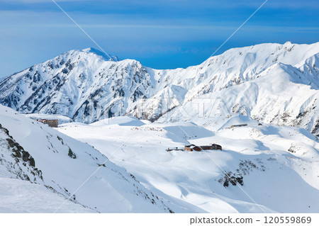 Murodo on Mt. Tateyama in the snow-capped Northern Alps 120559869