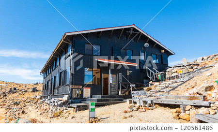 Climbing Mt. Ontake in Autumn: Ninoike Sanso 120561486