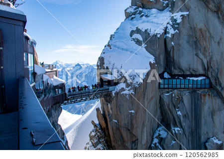 Aiguille du Midi Observatory, Chamonix, France 120562985