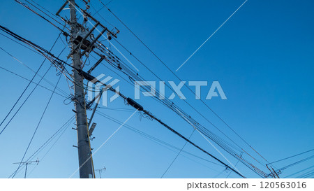 電線桿等的關閉 電線桿等的關閉 120563016