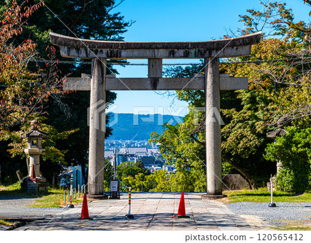 Torii gate at Toyokuni Shrine, Kyoto 120565412