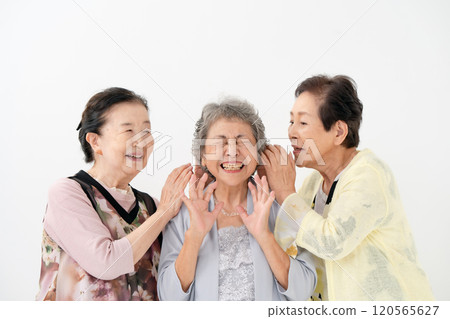 Senior woman, secret conversation, surprised Senior woman, secret conversation, surprised 120565627