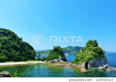 大分縣姬島觀音崎與藍天與大海 120568321