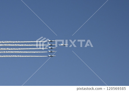 Blue Impulse flying in the blue sky Blue Impulse flying in the blue sky 120569385