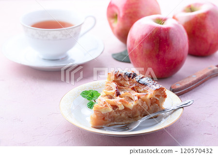 Apple pie (cut image) pink background Apple pie (cut image) pink background 120570432