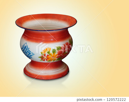 top view red and white zinc potty is placed on gradient yellow and white background, object, decor, fashion, gift, keep, throw away rubbish, copy space 120572222