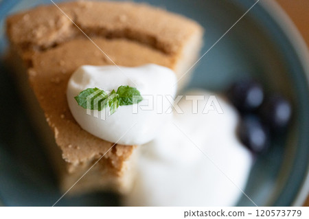Rice flour chiffon cake 120573779