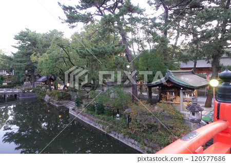 Sumiyoshi Shrine (Sumiyoshi Taisha) in Osaka 120577686