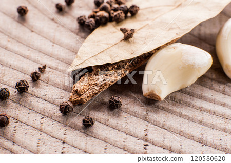 cooking herbs. fresh delicious herbs. bay leafs, black pepper and pimento.cooking herbs. fresh delicious herbs. bay leafs cooking herbs. fresh delicious herbs. bay leafs, black pepper and pimento.cooking herbs. fresh delicious herbs. bay leafs 120580620