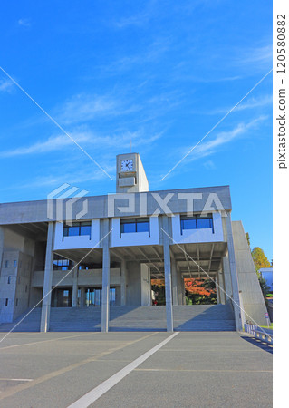 愛知縣名古屋市名古屋大學豐田講堂風景 120580882