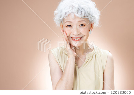 美女女高級 120583060