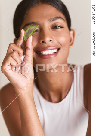 Face Therapy With Aloe Vera for Natural Skincare and Radiant Glow 120584101