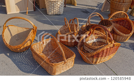 Wicker Rattan Basket Market 120585948