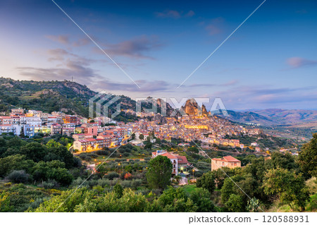 Gagliano Castelferrato, Sicily, Italy Gagliano Castelferrato, Sicily, Italy 120588931