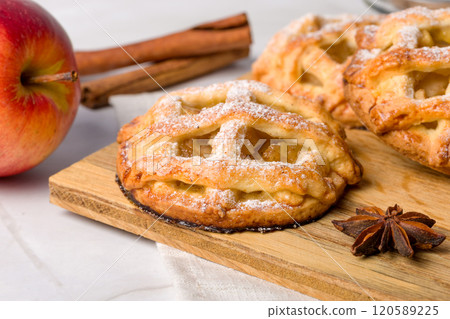Homemade mini apple pies. Close-up. 120589225