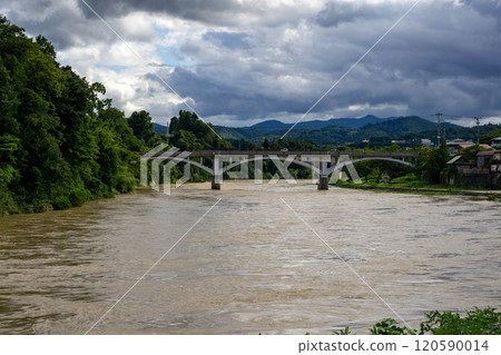 最上川因大雨而水位上升 最上川因大雨而水位上升 120590014