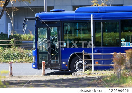 Route bus image Route bus image 120590606