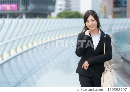 Business Woman Newcomer 120592597