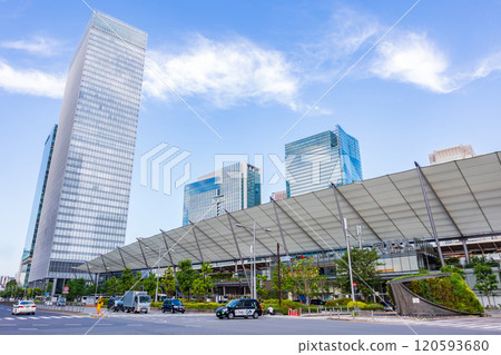 Japan's largest terminal station: Tokyo Station (Yaesu Exit) 120593680