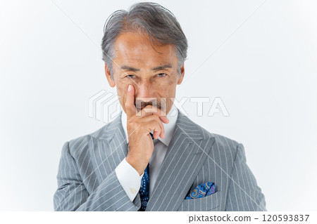 商人肖像關閉 120593837