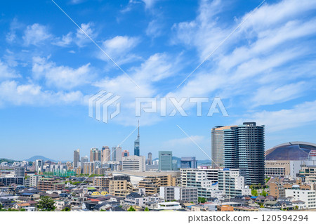 從唐人町/大濠公園方向看佐原區百道浜、地行浜、福岡塔地區 2024年春天的早晨色彩 從唐人町/大濠公園方向看佐原區百道浜、地行浜、福岡塔地區 2024年春天的早晨色彩 120594294