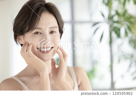 Beauty image female portrait 120595902
