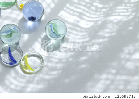 Refreshing image of marbles and ohajiki 120598712