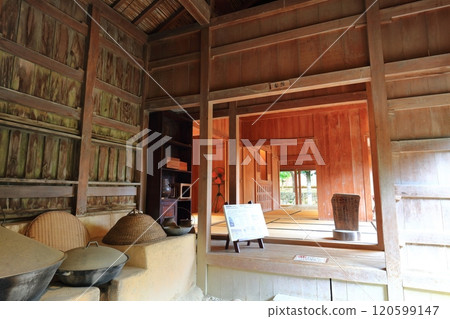 [沖繩縣] 沖繩鄉土村（歌謠植物園） 120599147