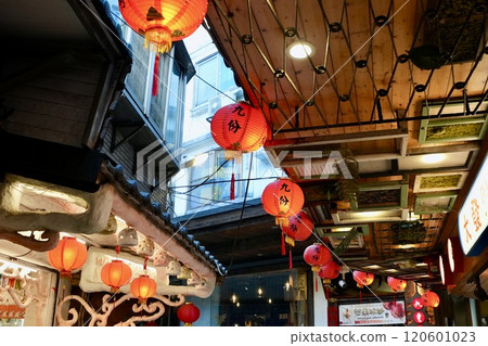 Streets of Jiufen (Ruifang District, New Taipei City, Taiwan) 120601023