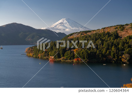 <Kanagawa Prefecture> Mt. Fuji and Lake Ashi, Mt. Fuji seen from Hakone 120604364