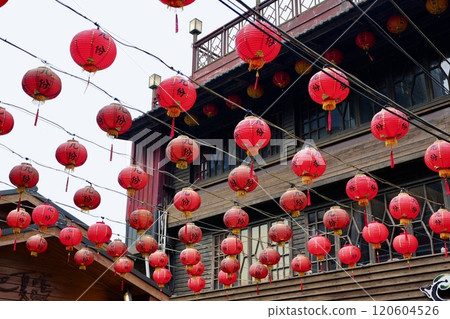 九份街景（台灣新北市瑞芳區） 120604526