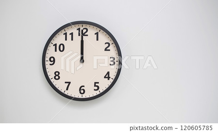 Classic Black-Edged Clock on White Background at 12.00/00.00/24.00 - Perfect for Time Management and Text Space 120605785