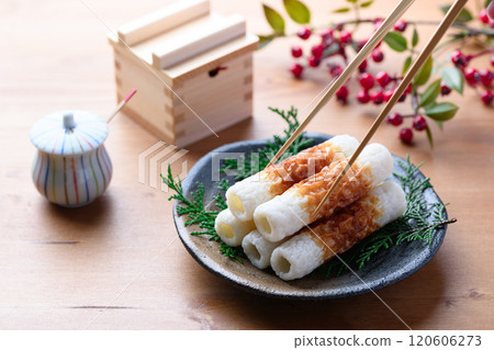 傳統口味的烤竹輪 傳統口味的烤竹輪 120606273