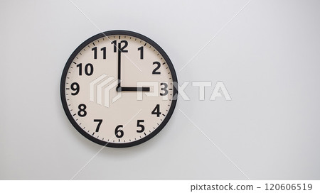 Classic Black-Edged Clock on White Background at 15.00/03.00 - Perfect for Time Management and Text Space Classic Black-Edged Clock on White Background at 15.00/03.00 - Perfect for Time Management and Text Space 120606519