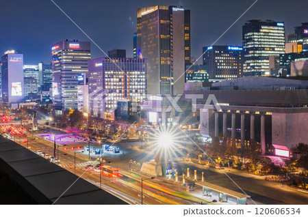 首爾光化門廣場夜景 120606534