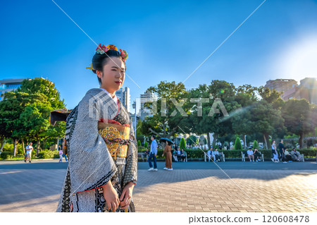 Pre-shoot of an adult ceremony 120608478